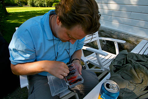 sorting-salmon-flies